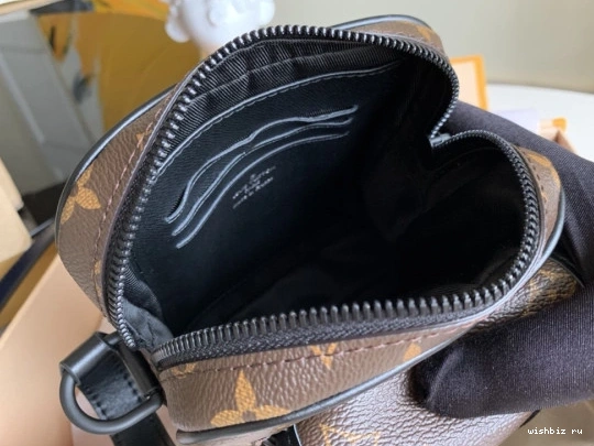 WIS LOUIS Wallet Christopher VUITTON Wearable 0227